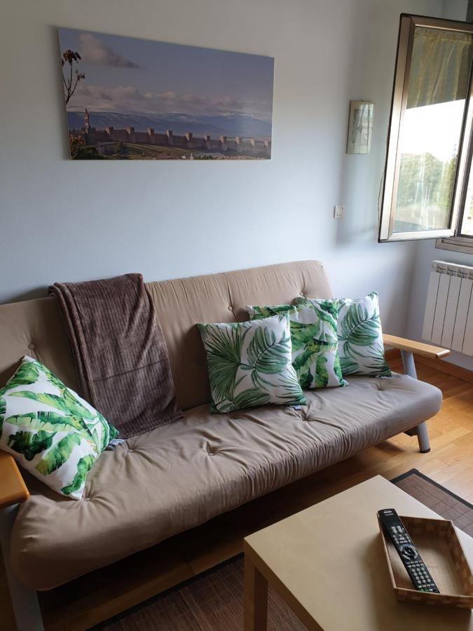 Apartamento Muralla De Avila * Oviedo